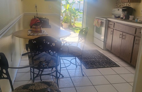 Englewood East Apartment | Experience the Privacy and Comfort at Lani Mana Chill and Enjoy