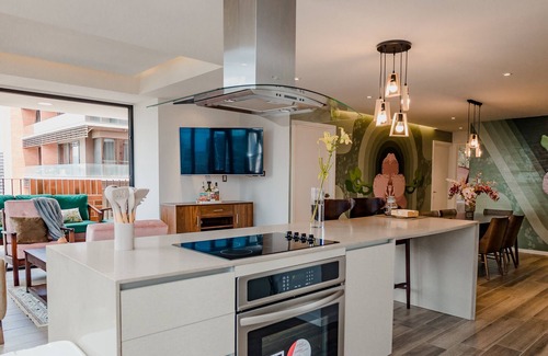 Zona 9 Apartment | Experience Unparalleled Luxury in Zona 10 Premier Condo. Zona Viva!