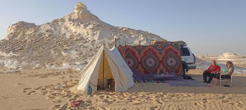 Bawati Other | Explore the beauty of the White Desert