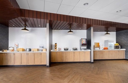 Florida City House | Explore the Beauty of Florida with Our Relaxing and Convenient Room