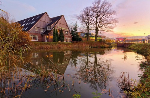Bruggenmors House | Explore The Best Of Enschede — Museums, Trails, And Free Parking Nearby