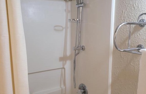 Gastonia Hotel | Express Inn and Suites