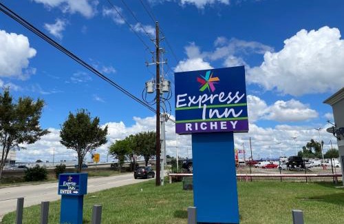 Houston Hotel | Express Inn - Richey