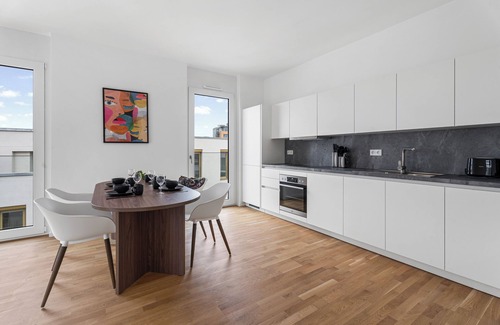 Boeblingen Apartment | EXQUIS Design 3BR-Apartment ART-DECÓ I Balcony I Family-friendly I Parking