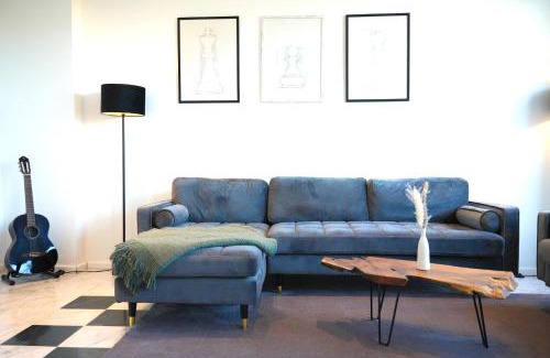 Charlottenburg Apartment | Exquisite 100qm an der Spree