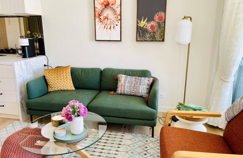Clayton Apartment | Exquisite 2BR apartment with resort and mountains Views