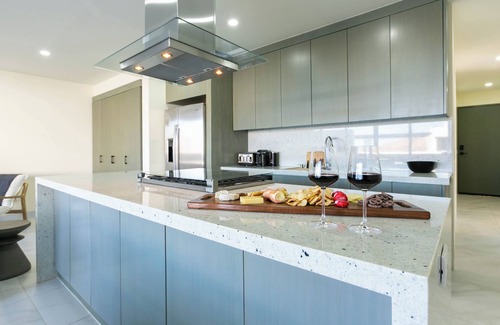 Libertad Apartment | Exquisite 3-Bedroom, 2-Bath Oasis with Ocean View in Cabo San Lucas