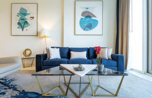 Dubai Internet City Apartment | Exquisite Apartment Minutes Away from the Beach