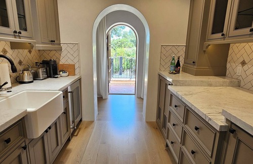 Woodside Villa | Exquisite Camellia Suites with Pool and Western Hills View
