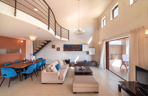 Vathianos Kampos Villa | Exquisite Crete Villa | Villa Diamond | 3 Bedrooms | Direct Access to a Private.