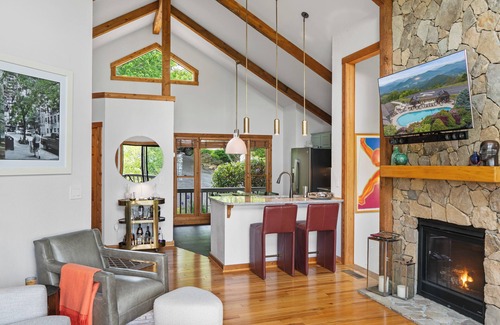 Mountain Air Villa | Exquisite Views- Private Club Access