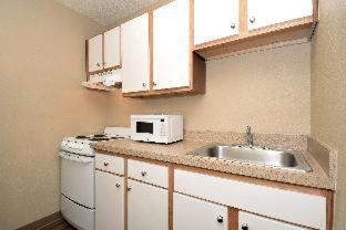 Bryant Pattengill East Hotel | Extended Stay America Select Suites - Detroit - Ann Arbor - University South