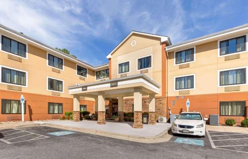 Lake Arbor Hotel | Extended Stay America Suites - Washington, DC - Landover