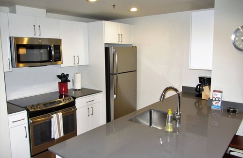 Downtown Seattle Apartment | Extra Large 2-bdrm, 2 bath at Harbor Steps - Walk to Pike Place, Waterfront!