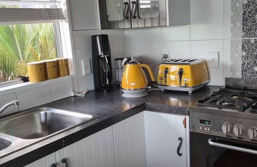 Tauranga South House | Extra Large and close to Parks, Water & City Centre
