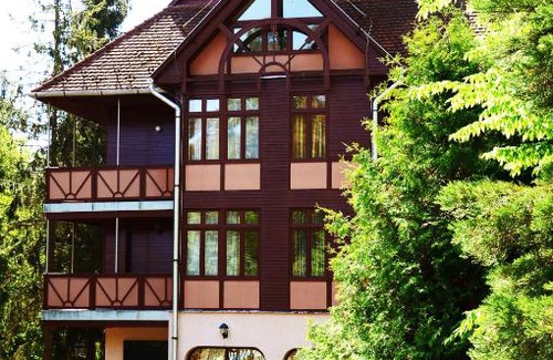 Telkibanya Hotel | Ezüstfenyő Hotel