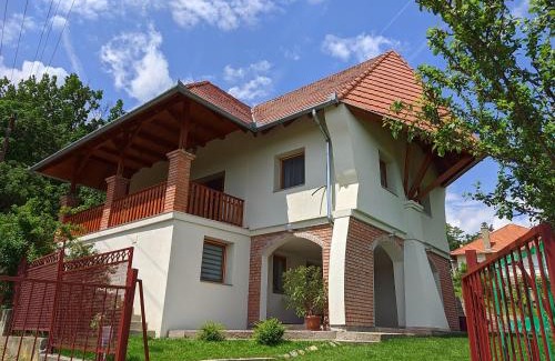 Vonyarcvashegy House | Ezüsthíd Vendégház