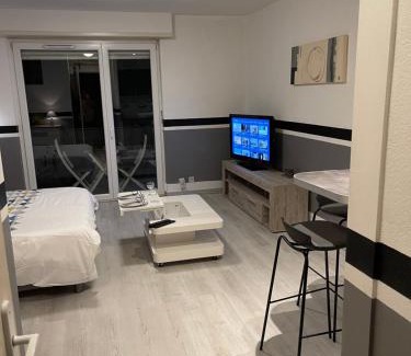 Wintzenheim Apartment | F1 Terrasse LED, Colmar à 5min, calme