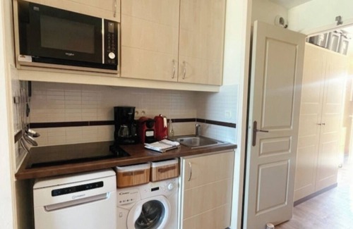 Cap Esterel Apartment | ☀️F2 3 * ST RAPHAEL Cap Esterel 5 px Sea View clim beach & pools 5 min