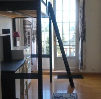 Corbeil-Essonnes Apartment | F2 accueillant de 54 m² refait à neuf