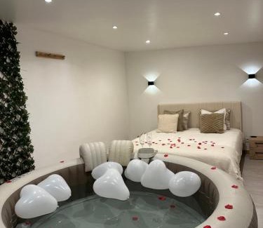 Etampes Apartment | F2 jacuzzi moderne et spacieux
