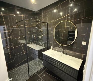 Auxerre Apartment | F3 centre-ville, parking privé
