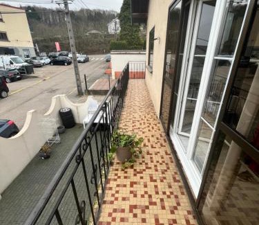 Oeting Apartment | F3 meubles