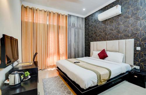 Gurugram Hotel | FabExpress Next Home - Nr IMT Chowk Manesar