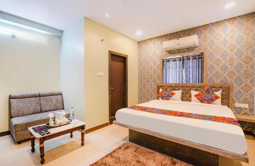 Hyderabad Hotel | FabHotel Lio7 Grand - Vanasthalipuram
