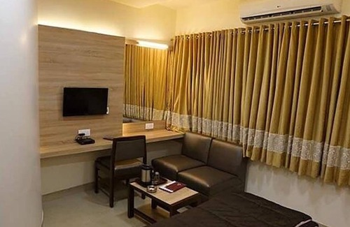 Nagpur Hotel | Fabhotel Rajdhani Ii