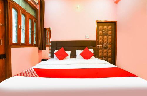 Lanka Hotel | FabHotel RS Residency
