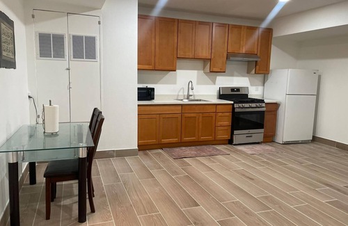 Hercules Apartment | Fabulous 1 bedroom apartment in Hercules
