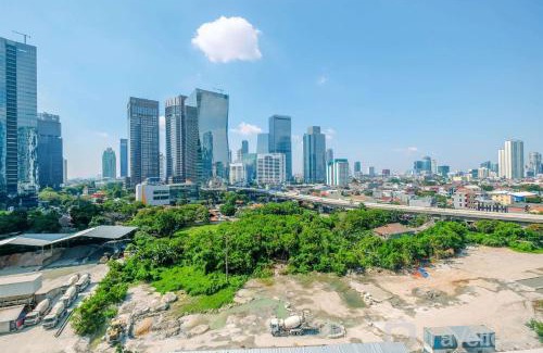 Semanggi Apartment | Fabulous 1BR Apartment at The Newton Ciputra World 2 By Travelio