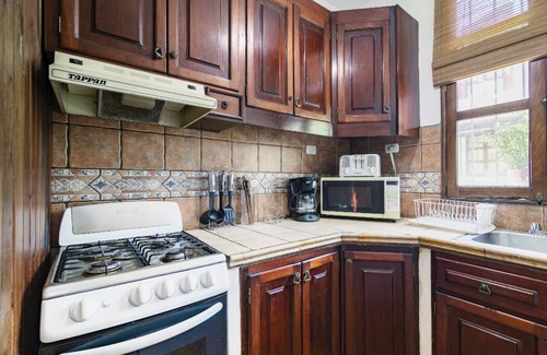 Santa Ana Villa | Fabulous-all equipped 4 bedroom Villa in Antigua