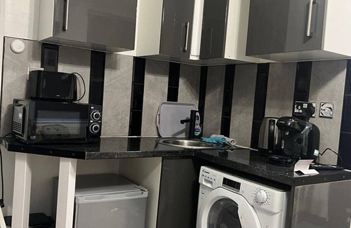 Acton Apartment | Fabulous Apartment to Acton Town