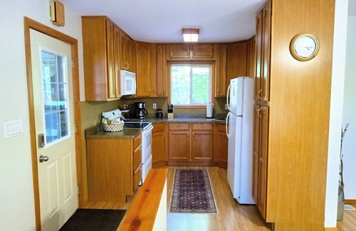 Spooner Cabin | Fabulous fall cabin on Mystery Lake! Cruise on the Pontoon, Kayak & Fish!