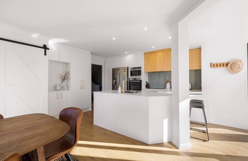 Fernhill Apartment | Fabulous Home with Great Views!