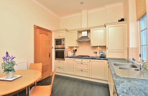 St. Andrews Apartment | Fabulous modern 3 bedroomed apartment