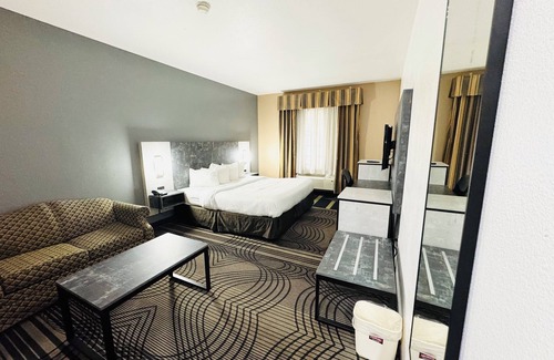 Cleburne Hotel | FairBridge Inn & Suites Cleburne