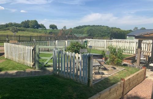 Hartpury Apartment | fairfeilds cottage Frog Trotters Bottom