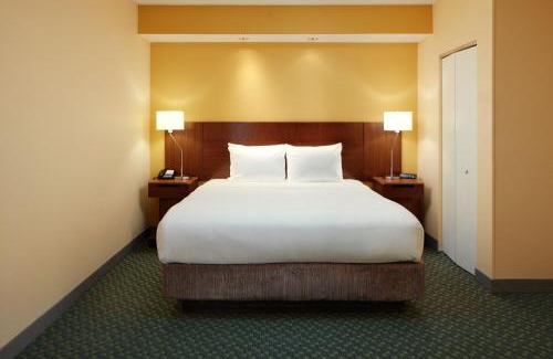 Frankfort Hotel | Fairfield by Marriott Frankfort