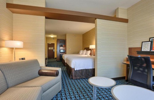 Willow Grove Hotel | Fairfield by Marriott Inn & Suites Philadelphia Horsham