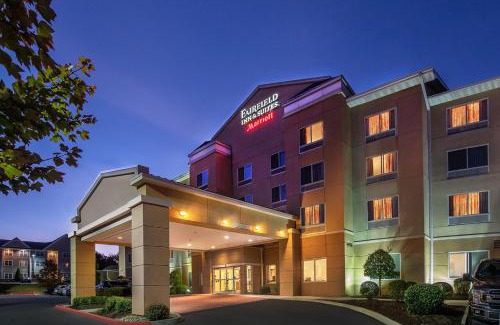 Harrisonburg Hotel | Fairfield Inn and Suites by Marriott Harrisonburg