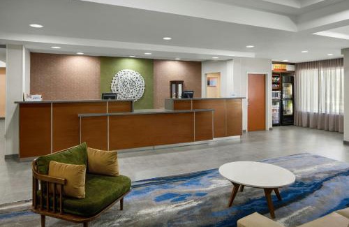 South Boston Hotel | Fairfield Inn and Suites by Marriott South Boston