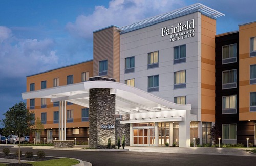 Austinburg Hotel | Fairfield Inn & Suites by Marriott Ashtabula
