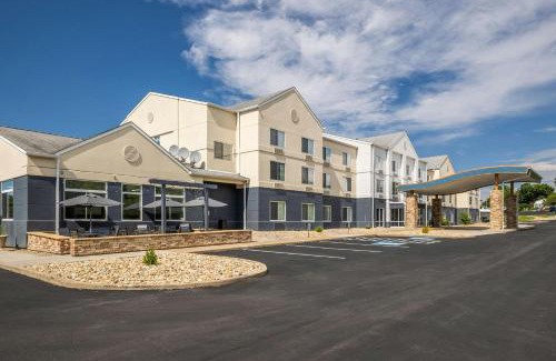 Homeacre-Lyndora Hotel | Fairfield Inn & Suites Butler