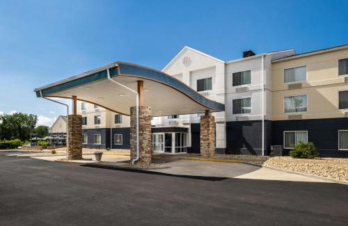 Homeacre-Lyndora Hotel | Fairfield Inn & Suites Butler