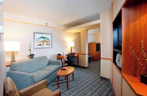 Sudbury Hotel | Fairfield Inn & Suites by Marriott Sudbury