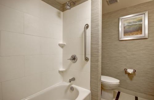 Guelph Hotel | Fairfield Inn & Suites by Marriott Guelph