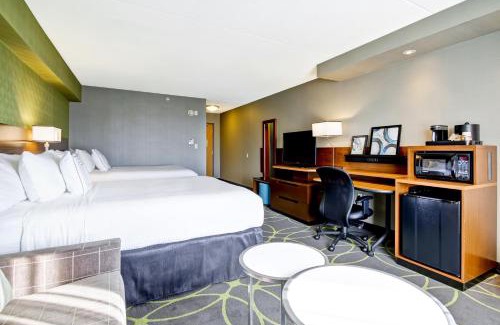 Guelph Hotel | Fairfield Inn & Suites by Marriott Guelph